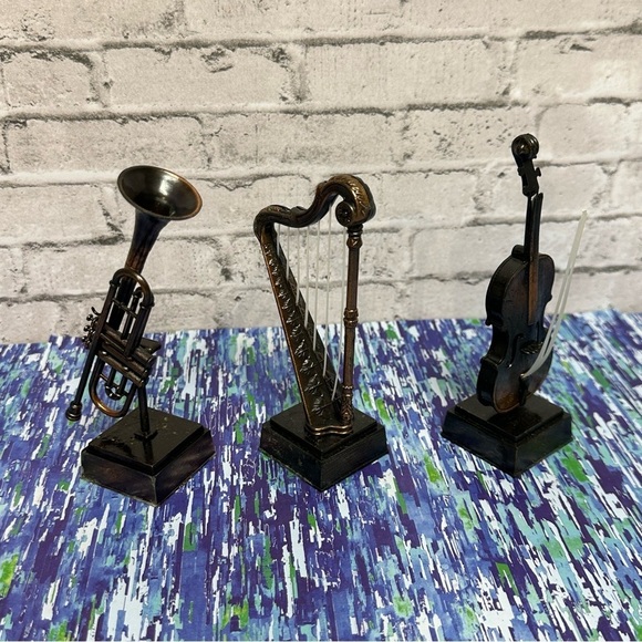 Vintage Die-Cast Pencil Sharpener MUSICAL INSTRUMENTS Set of 3 in Original Boxes - Picture 7 of 12